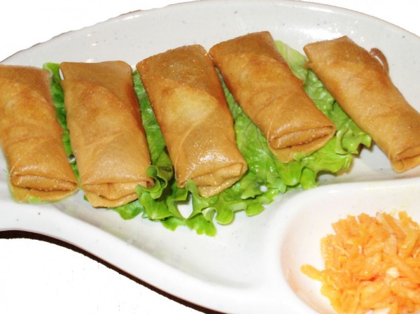 07. Nems au poulet (5pcs)