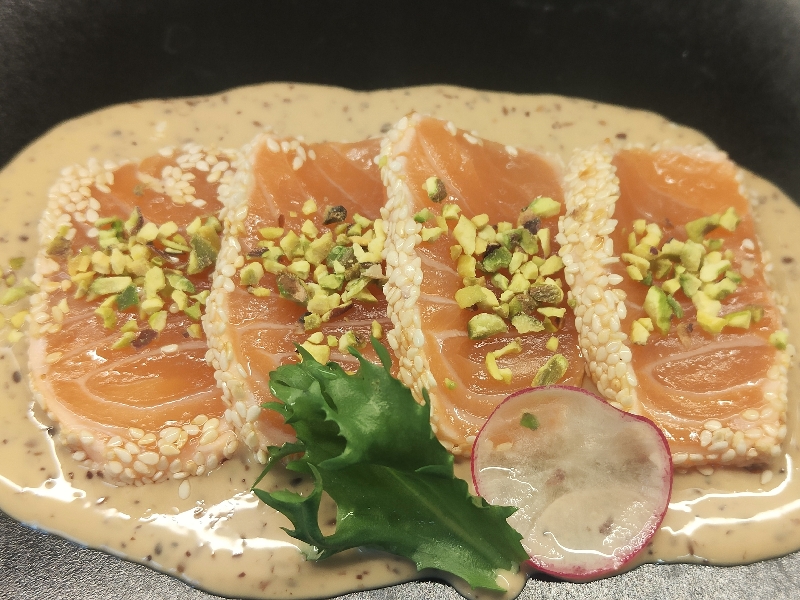 N002. salmone pinattsu 5Pz