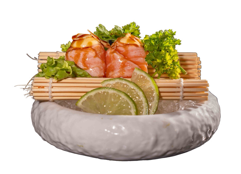 67.GUNKAN FLAMBÉ MANDORLE