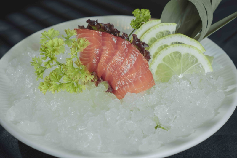 SP4. SALMONE MARINATO