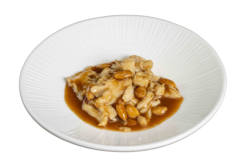 200.POLLO MANDORLE