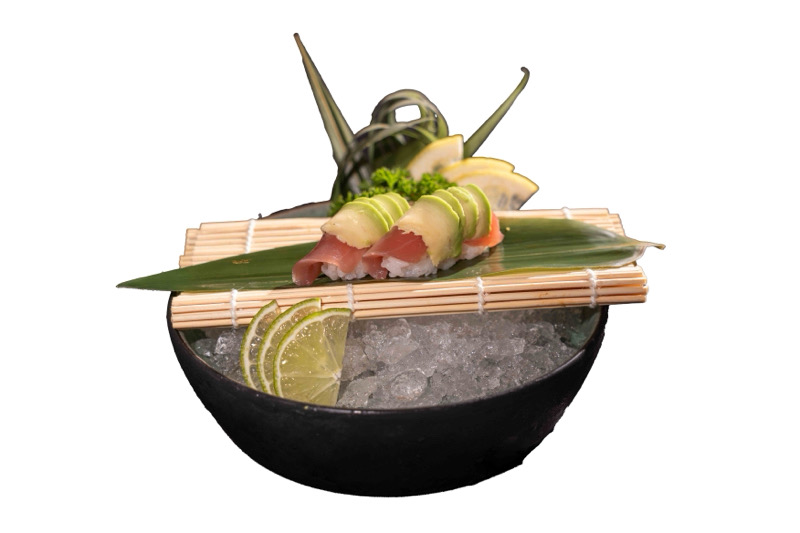 84.NIGIRI SAKE AVOCADO