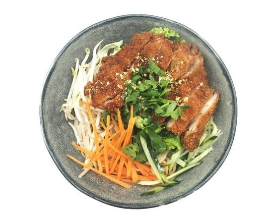 F2. Nouilles Froides au Poulet Croustillant