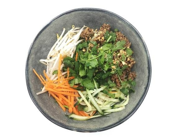 F3. Nouilles Froides au Porc à la sauce « ZHAJIANG »