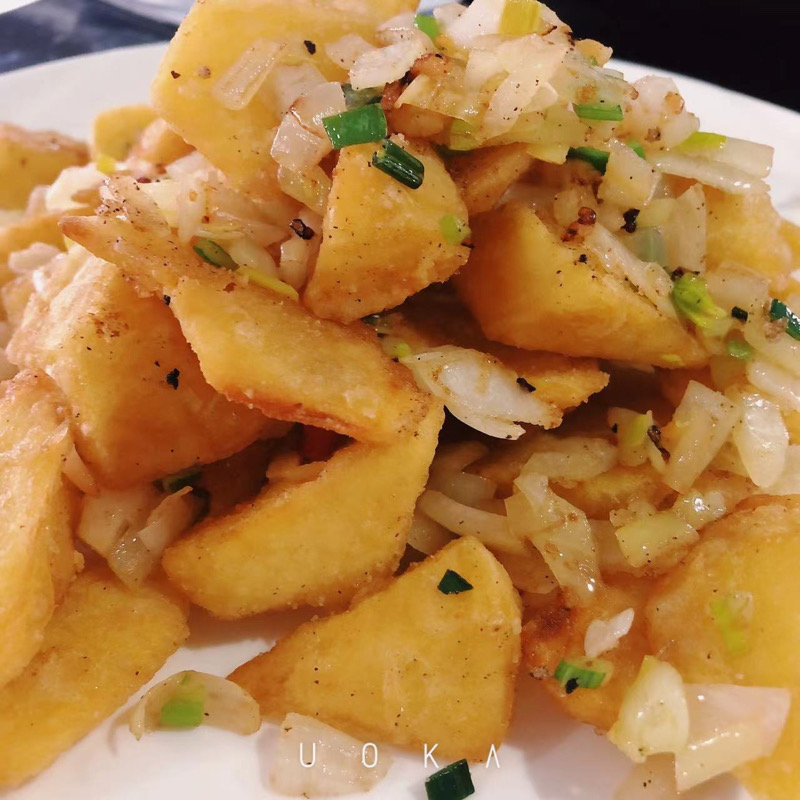 7. Pomme de terre au sel et poivre (épicé)