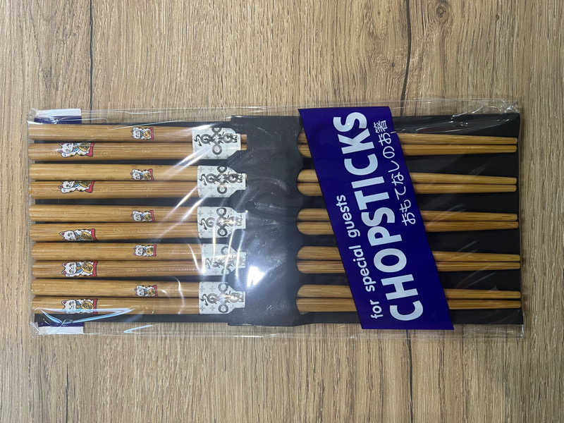 Les baguette japonaise couleur bois(petites chat)