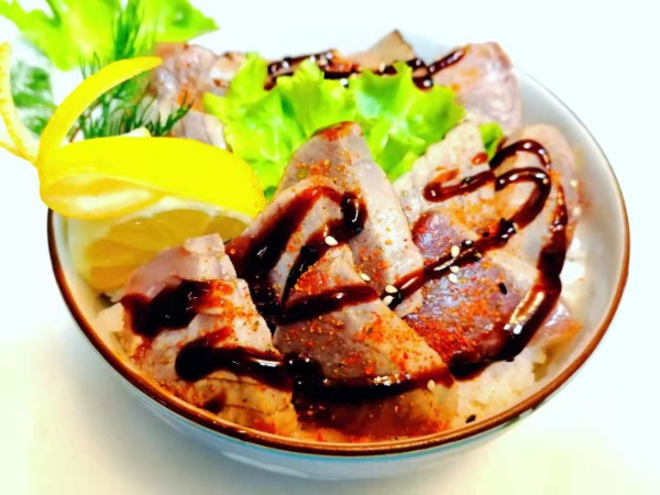 132. Chirashi Thon braise épicé 🌶