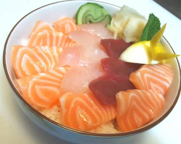 129. Chirashi Assortiment