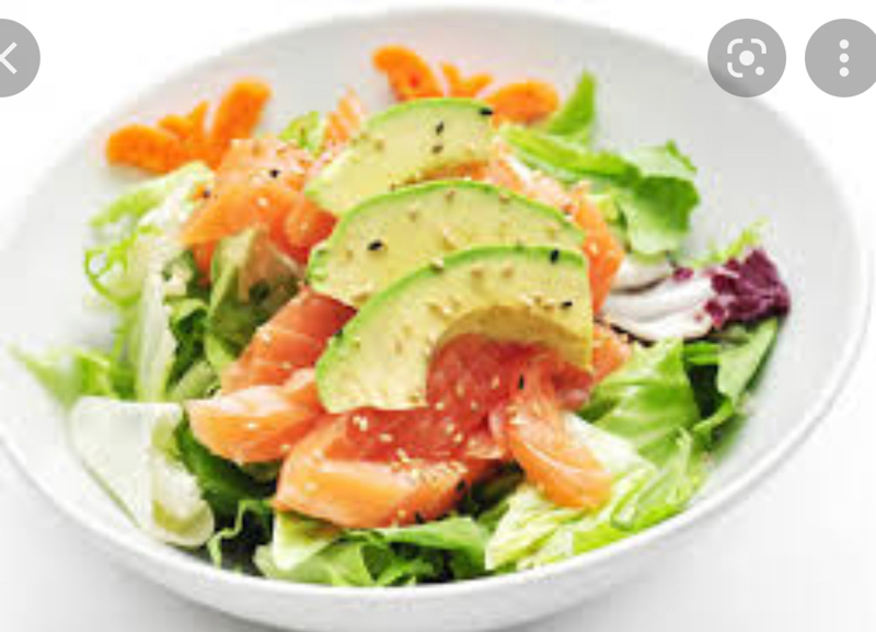 E5. Salade saumon avocat
