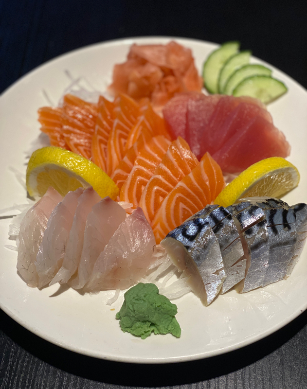 Menu 24 Tranches sashimi assortiments