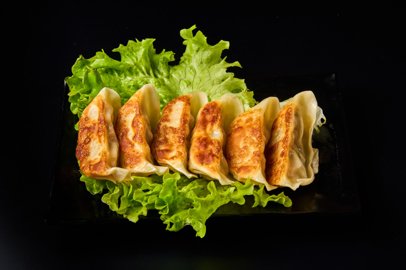 Gyoza au poulet et légumes (6pcs)