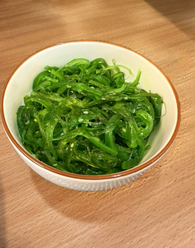 Salade wakamé