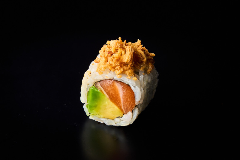 C7. Crispy rolls saumon avocat