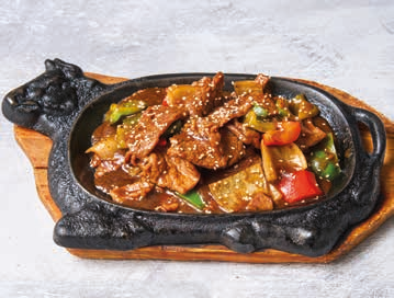 Bœuf sauté au poivre noir