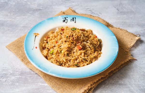Riz sauté Sichuan au poisson séché (Naseux)