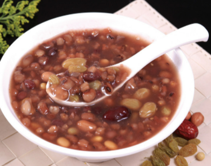 Bouillie de riz aux huît trésors