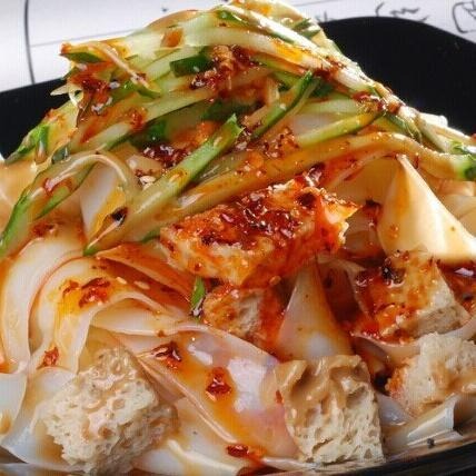 Liang Pi (Salade de trois pâtes) 🌶