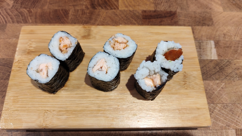 MA16. Maki saumon grillé