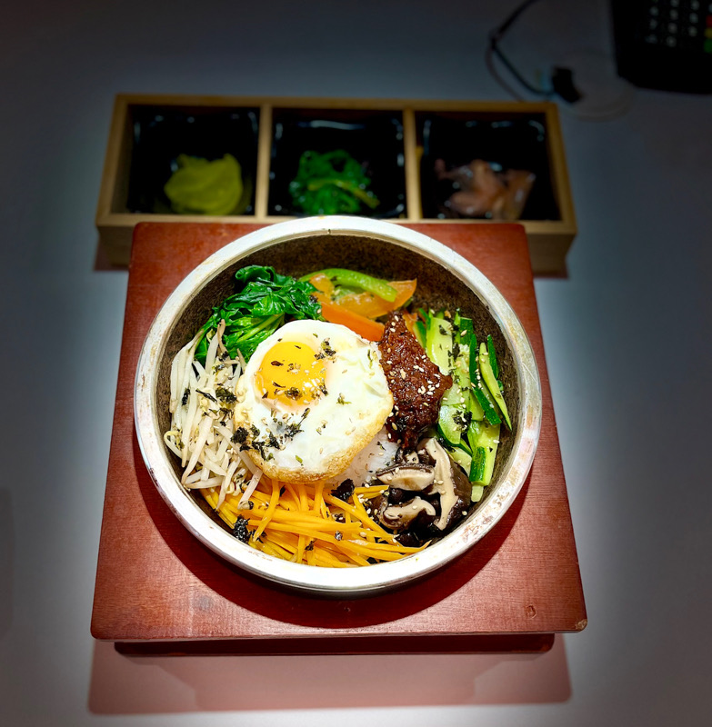 BIBIMBAP Végétarien素石锅拌饭