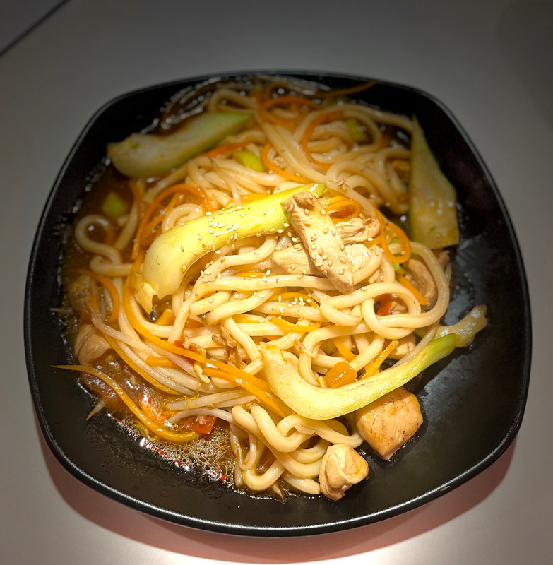 UDON Poulet鸡肉炒乌冬