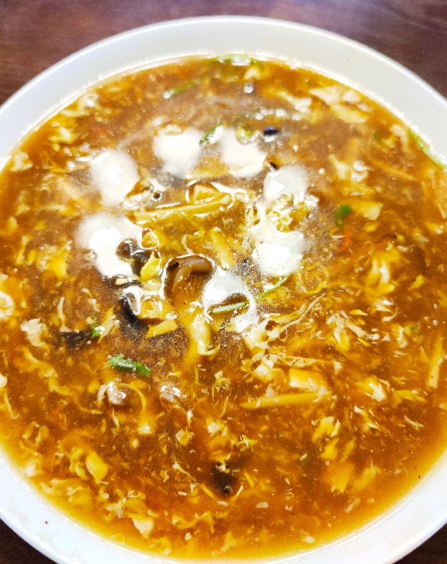 Potage pékinois (servi dans une soupière )