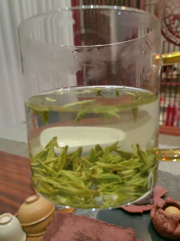 Thé vert Lung Ching pre qingming -2026 en verre(25cl)