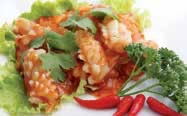 39 Calamars sauté à la sauce piquante