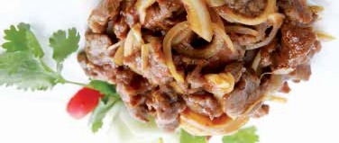 66 Bœuf aux oignons