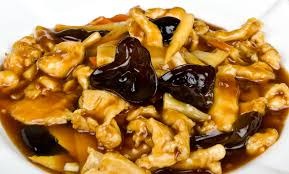 46 Poulet aux champignons noirs