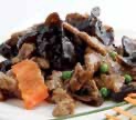 64 Bœuf aux champignons noirs