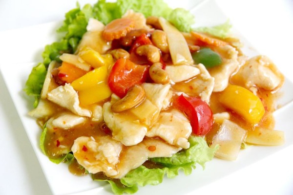 41 Poulet à la sauce piquante