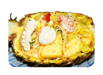 T3B Salade thaïlandaise à l’ananas frais et fruits de mer
