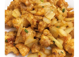 A10 Poulet sauté au sel et poivre