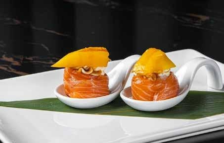 63. GUNKAN SALMON SOFT MANGO 2PZ