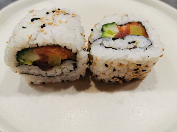 MA11. California futomaki (8 pcs)
