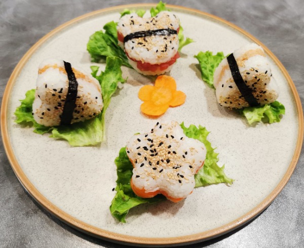 ONIGIRI 02