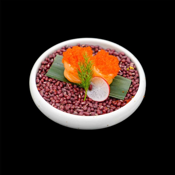 77. Sake tobiko gunkan (4)