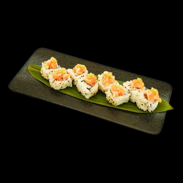 179. Sake wasabi roll 🌶 (4,11)