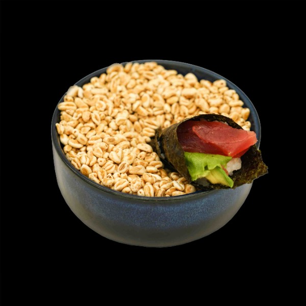 151. Maguro avocado temaki (4)