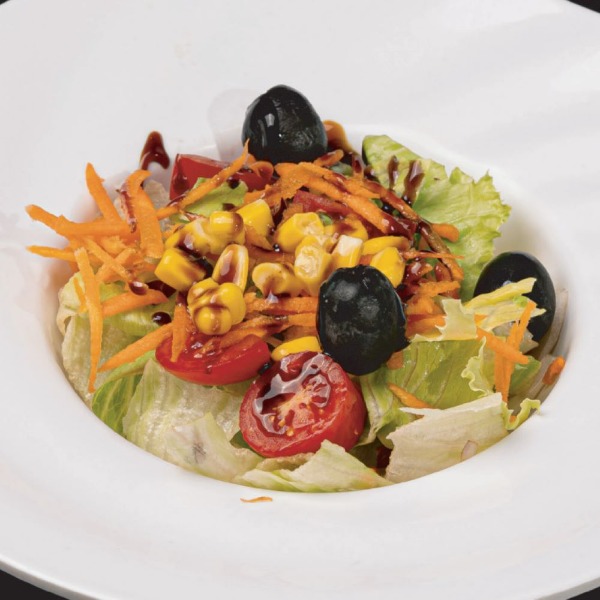 33. Mix salad