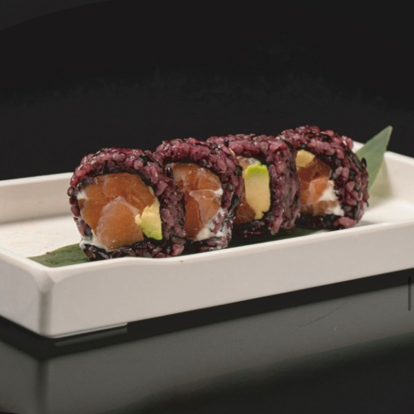 124. Black sake roll