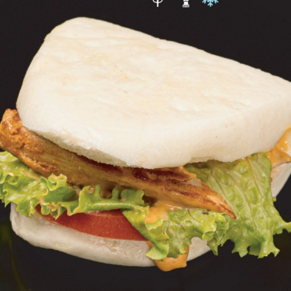 28. Bao pollo speciale 2pz
