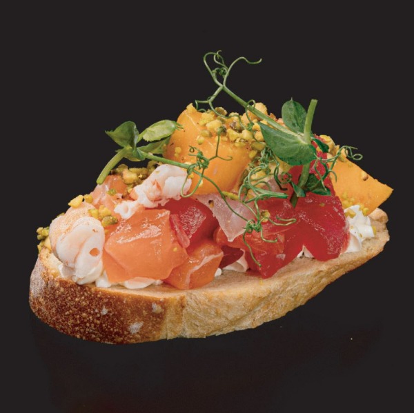 23. Tapas tropical 2pz