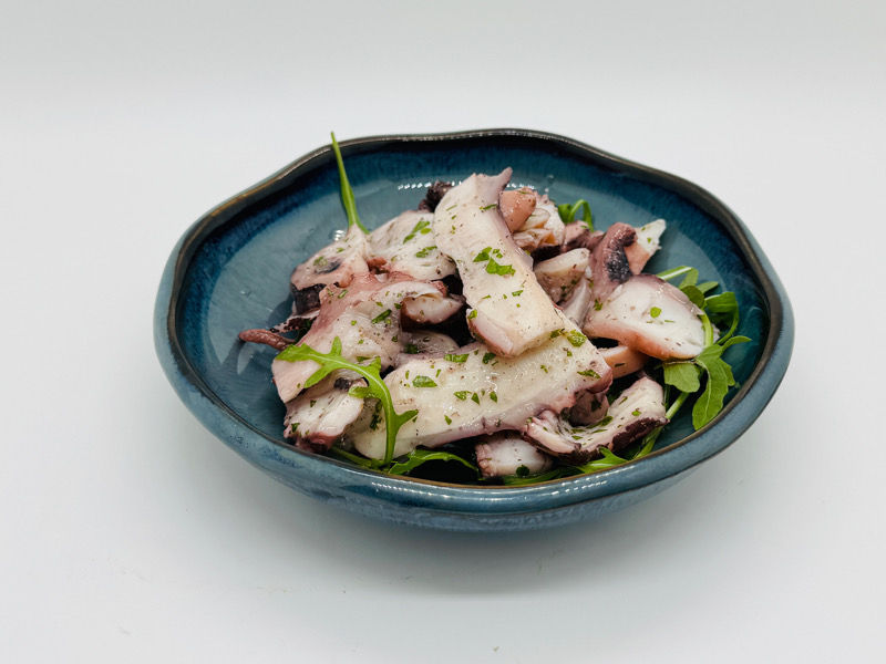 009. - TAKO SALAD 