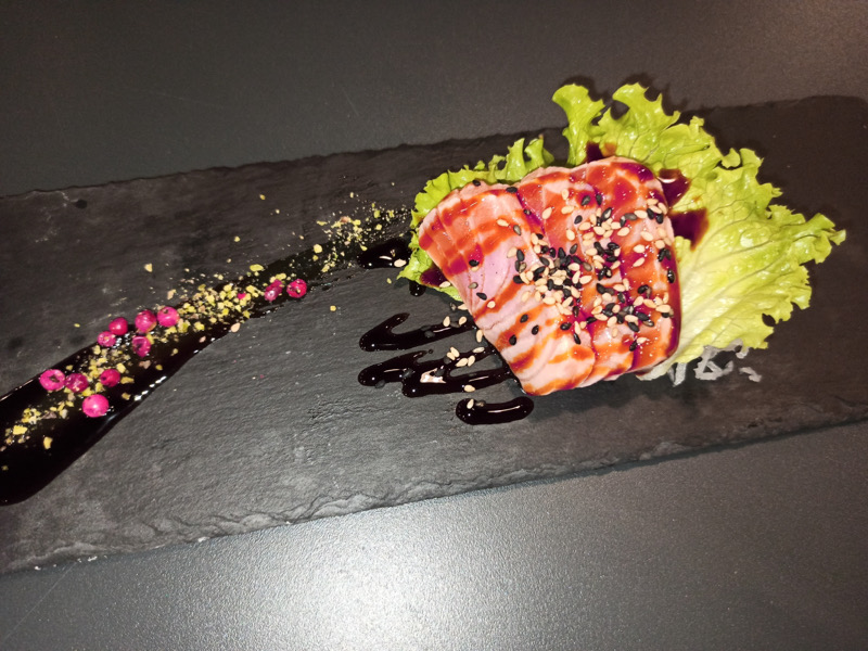 075. - SAKE TATAKI 