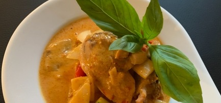 81. Canard au curry rouge