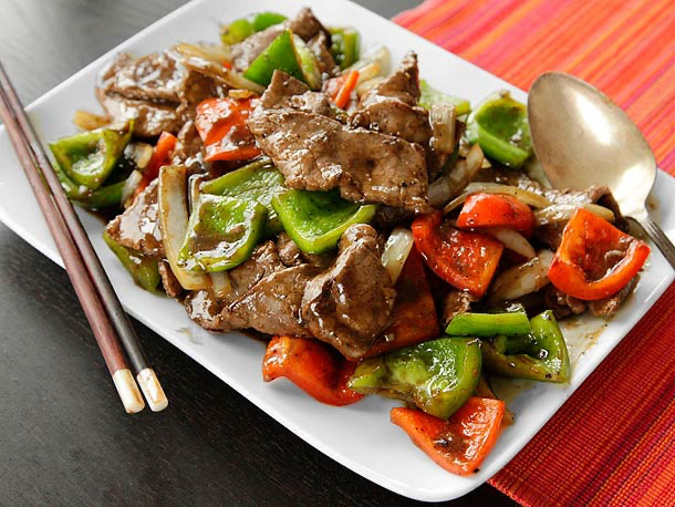 66. Boeuf à la sauce poivre noir