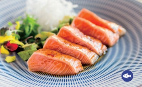 19. SALMONE TATAKI