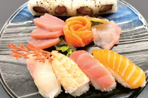 28. COMBINATO SUSHI SASHIMI