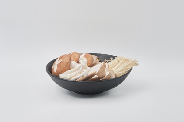 C01. Assortiment de champignons